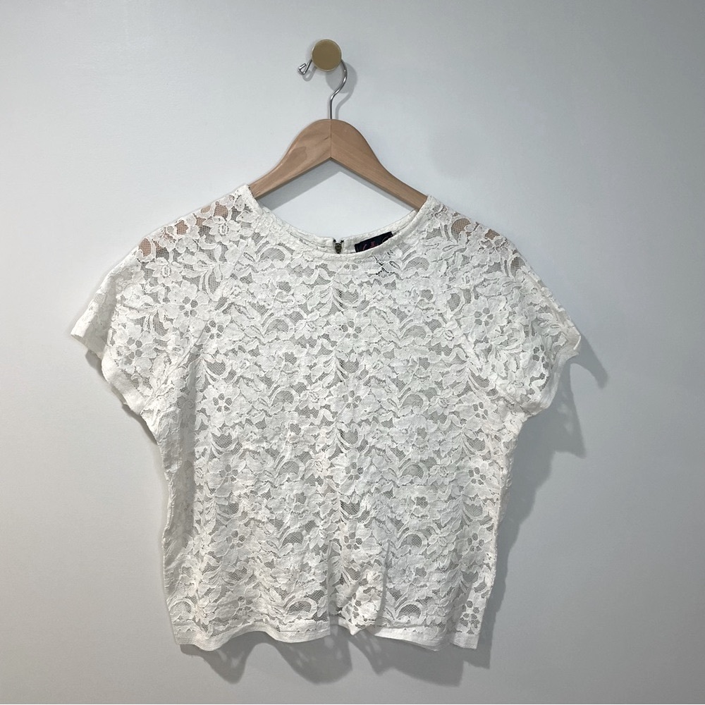 Callie Girl | White Lace Fancy Top